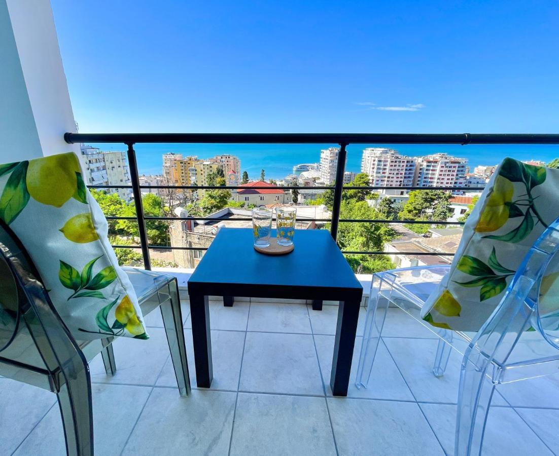 Nostalgic Sea View Apartments Durrës Eksteriør bilde