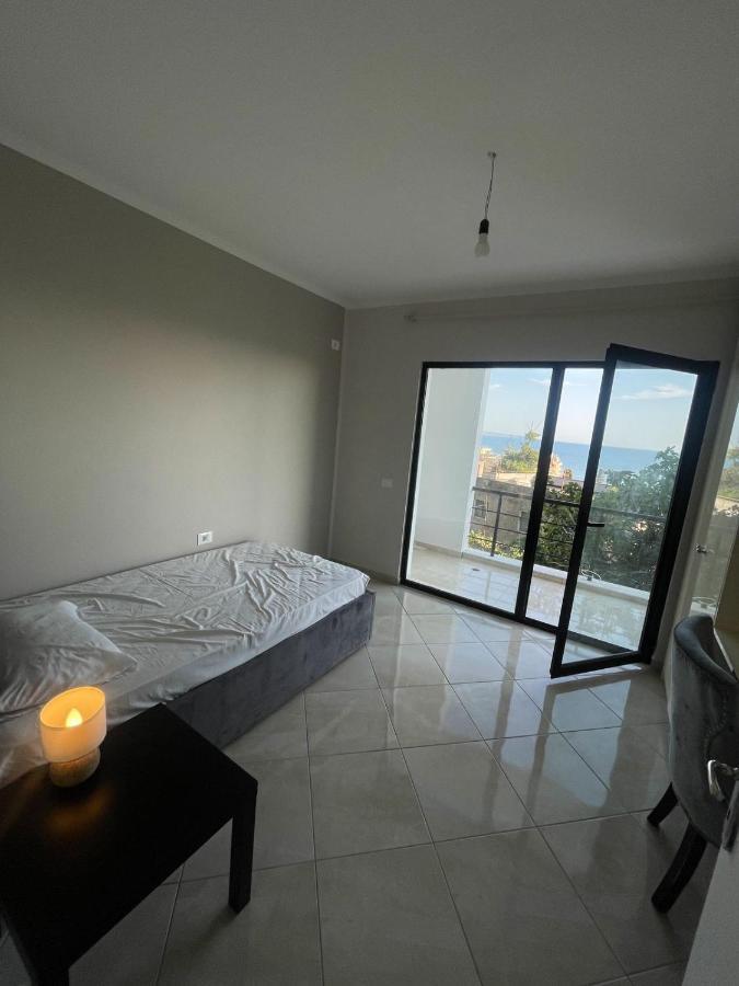 Nostalgic Sea View Apartments Durrës Eksteriør bilde