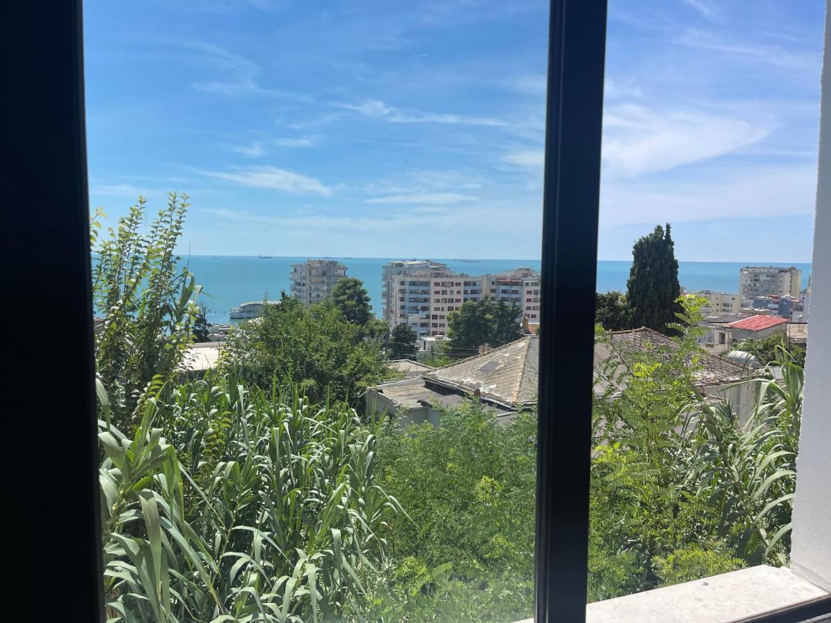Nostalgic Sea View Apartments Durrës Eksteriør bilde