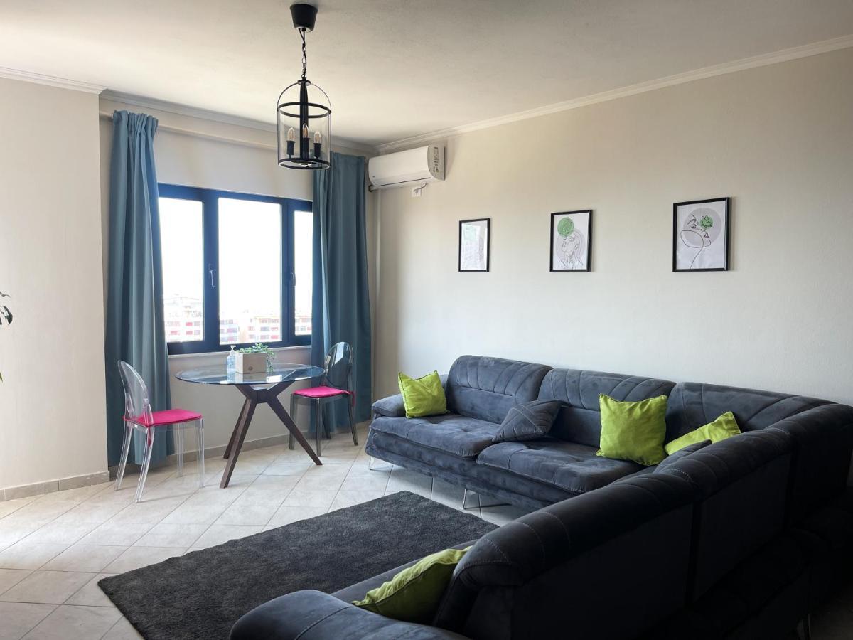 Nostalgic Sea View Apartments Durrës Eksteriør bilde